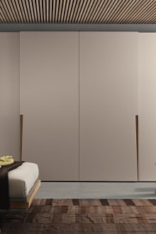 Ντουλάπι με πόρτες καπουτσίνο