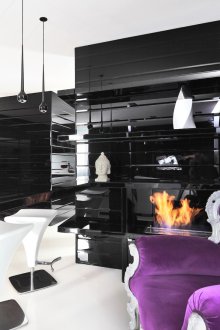 Γυαλιστερά έπιπλα Art Nouveau στο σαλόνι