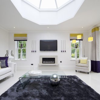 Γυαλισμένο πάτωμα στο σαλόνι