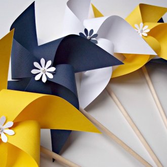 Μικρούς ανεμόμυλους για να διακοσμήσετε τον κήπο ή το εξοχικό σπίτι