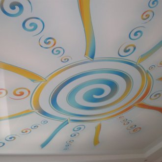 Stretch οροφή με εκτύπωση φωτογραφιών στο φυτώριο