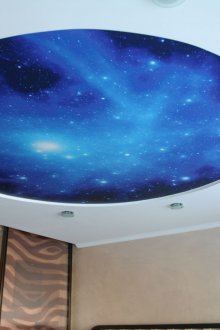 Stretch οροφή με εκτύπωση φωτογραφιών από τον ουρανό ουρανό