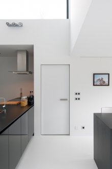 Κρυφό εσωτερική πόρτα MDF