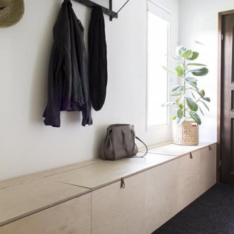 Μικρό διάδρομο κόντρα πλακέ