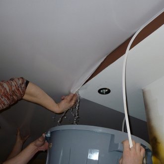 Στραγγίστε το ταβάνι