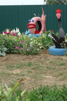 Γλυπτά ελαστικών για τον κήπο