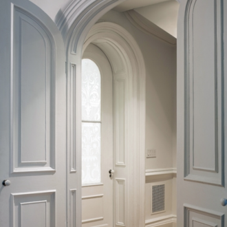 Ανοξείδωτη πόρτα με επένδυση