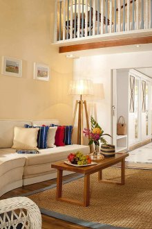 Ρουστίκ σκαλί στυλ στο σπίτι