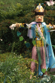 Σκιάχτρο στο χέρι