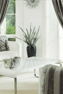 Γκρι κουρτίνες στο σαλόνι