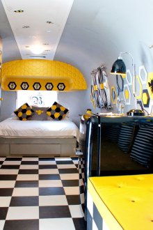 Σύντομες κουρτίνες καφέ