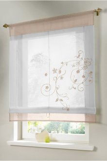 Σύντομες κουρτίνες με μοτίβο