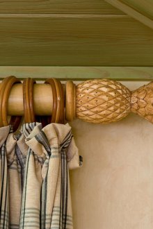 Ξύλινη κουρτινόξυλα