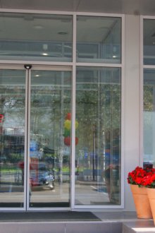 Αυτόματη πόρτα