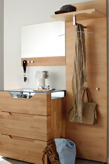 Ανοιχτό γκρι απλό ταπετσαρία για το διάδρομο