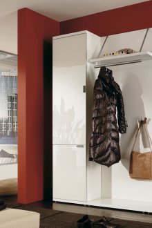 Κόκκινο ταπετσαρία για το διάδρομο