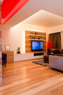 Ταπετσαρία απομίμησης ξύλου