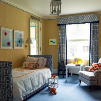 Κουρτίνες για ένα αγόρι με γεωμετρική εκτύπωση