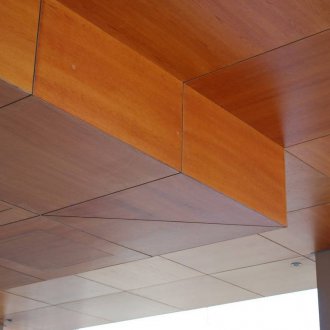 MDF πάνελ στην οροφή