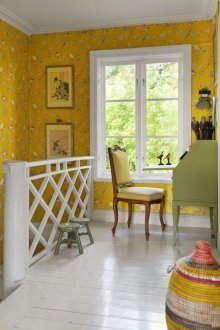 Κίτρινη ταπετσαρία στυλ της Προβηγκίας