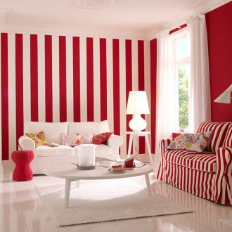 Ταπετσαρία κόκκινη ριγέ