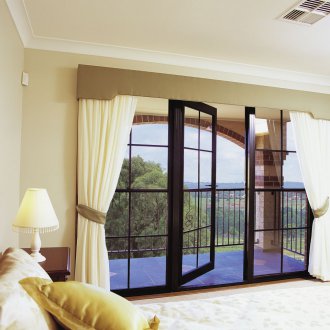 Rèm cửa kết hợp với băng tóc