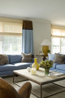 Συνδυασμένες κουρτίνες από ύφασμα σε δύο χρώματα