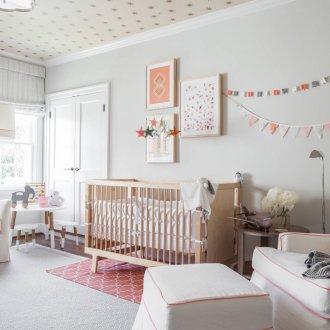 Ταπετσαρία με αστέρια στην οροφή