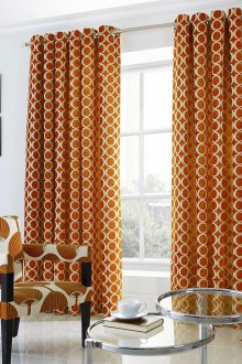 Πορτοκαλί τυπωμένες κουρτίνες