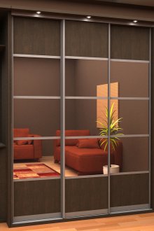 Δωμάτιο ντουλάπα για το διάδρομο