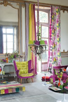 Φωτεινές κουρτίνες με μοτίβο