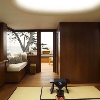 Μινιμαλιστικό ιαπωνικό υπνοδωμάτιο