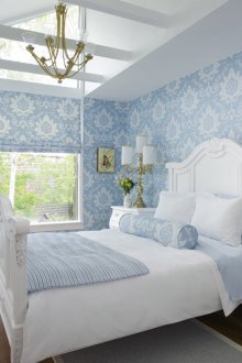 Λευκά έπιπλα από πλαστικό