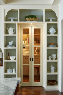 Εσωτερικές πόρτες υπουργικού συμβουλίου