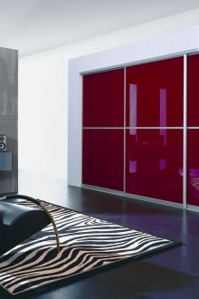 Πόρτες για ενσωματωμένη ντουλάπα