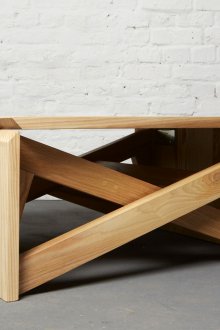 Μετασχηματιστής πίνακα από τον ορεινό όγκο