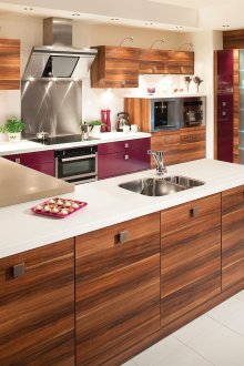 Μπαρ μετρητή σε συνδυασμό με πάγκο στην κουζίνα