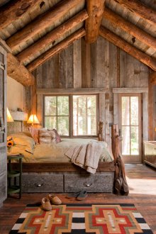 Ξύλινο υπνοδωμάτιο σε ύπαιθρο