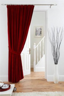 Βελούδινες κουρτίνες