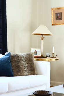 Βελούδινοι μπλε κουρτίνες