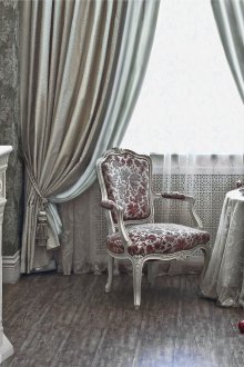 Γκρι ζακάρ κουρτίνες