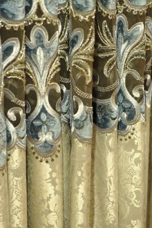 Πράσινες κουρτίνες ζακάρ