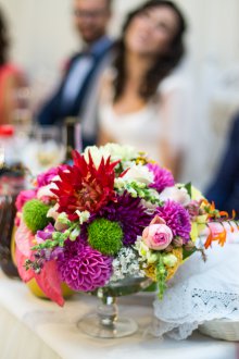 Επιτραπέζια διακόσμηση με λουλούδια