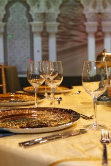 Χρυσή τραπέζι γάμου