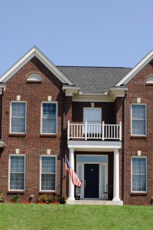 Πρόσοψη από τούβλο