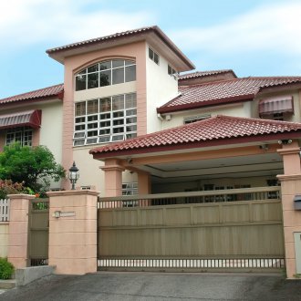 Ξύλινη πύλη