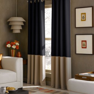 Δύο έγχρωμες κουρτίνες