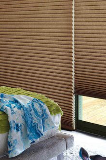 Ευρείες κουρτίνες ταπετσαρίας