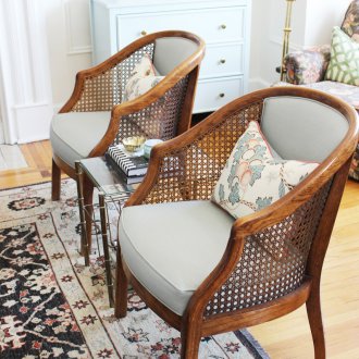 Καρέκλες για καλοκαιρινή κατοικία