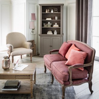 Καναπές για καλοκαιρινό σπίτι στο στιλ της Προβηγκίας